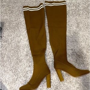 New! EGO THIGH HIGH Jersey style w/faux suede heels sz 7